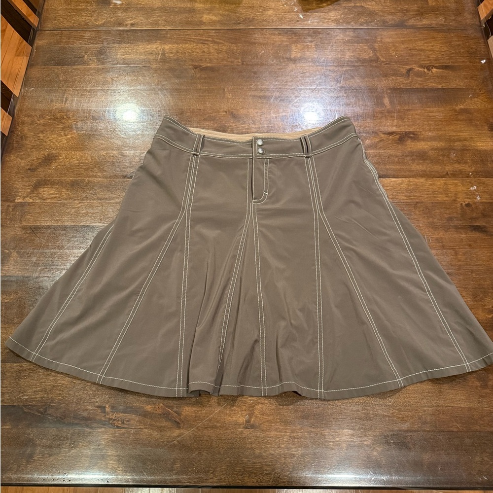Athleta Whatever Skort in brown/khaki/white stitching - Size 10